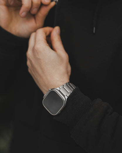 Apple Watch Titanium Band